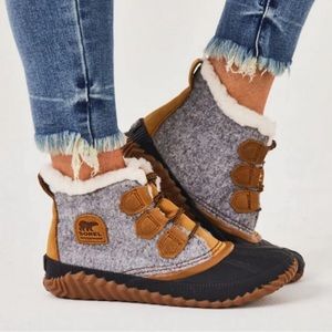 Sorel Out And About Booties